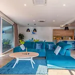 Beautiful In With Kitchen Semesterbostad *