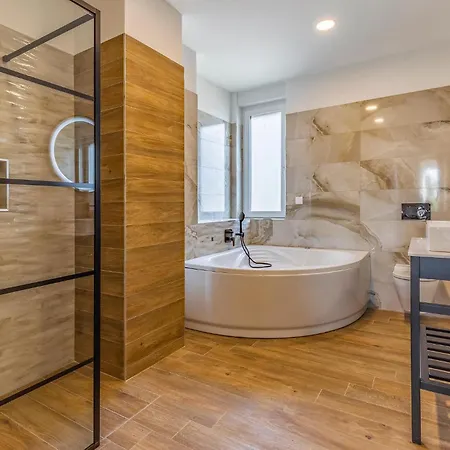 Beautiful In With Kitchen Holiday home Porec