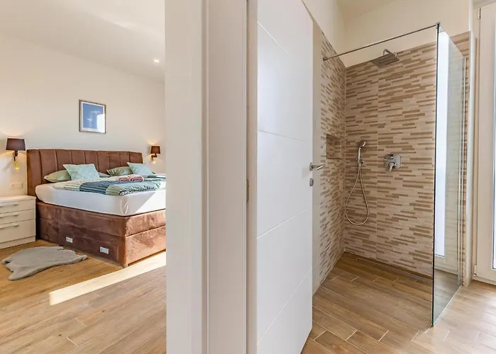 Beautiful In With Kitchen Tatil Evi