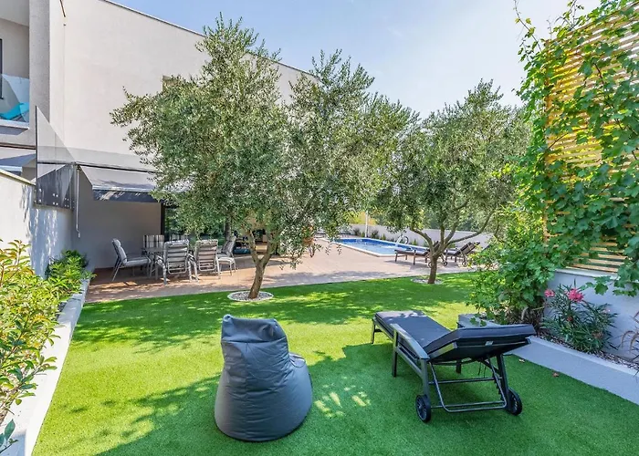 Beautiful In With Kitchen Tatil Evi Poreč