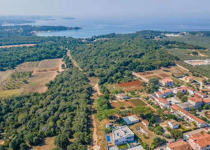 Beautiful In With Kitchen Dom wakacyjny