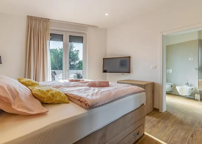 Beautiful In With Kitchen Будинок відпочинку *